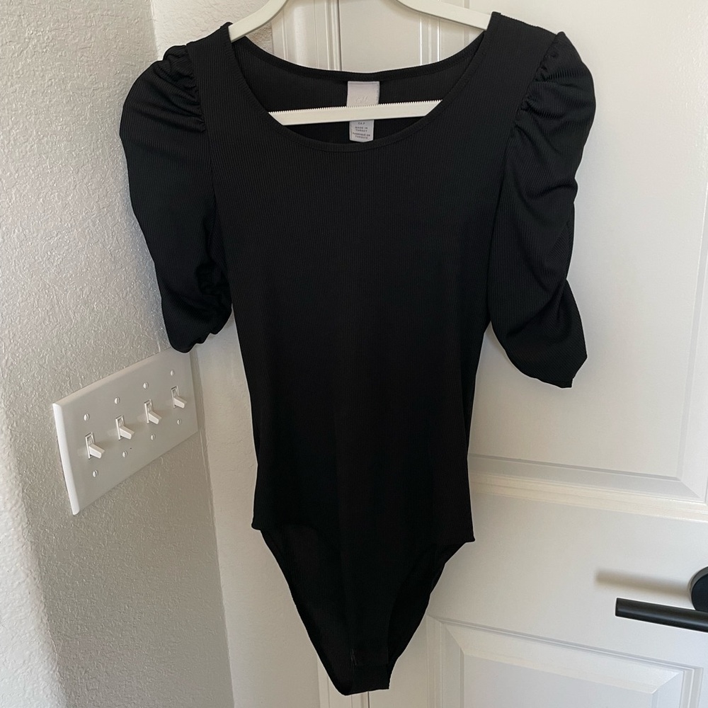 H&M Black bodysuit. Size small